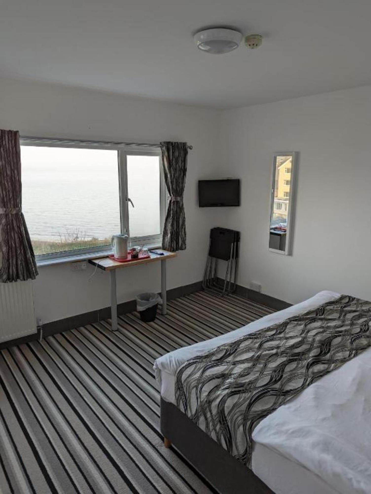 Mayfair Hotel - Isle Of Wight Shanklin Exteriör bild